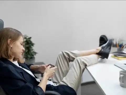 The Alarming Posture Statistics