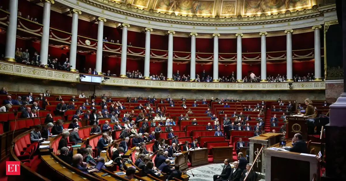 France’s government weathers no-confidence votes over budget