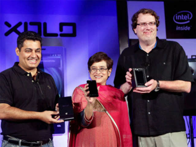 Launch of smartphone 'Xolo X900'