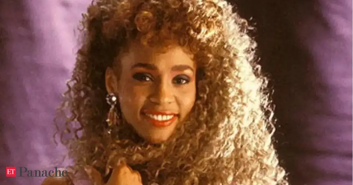 Quote of the day by Whitney Houston: 'You can fool people. You can fool anybody any time of the day, but...'