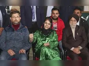 BJP leaders welcomed Middle East Sheikhs but watched Sufi shrine vandalism with glee: Mehbooba Mufti