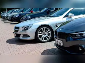 India to slash tariffs on high-end EU cars from 110% to 30% in boost for luxury carmakers