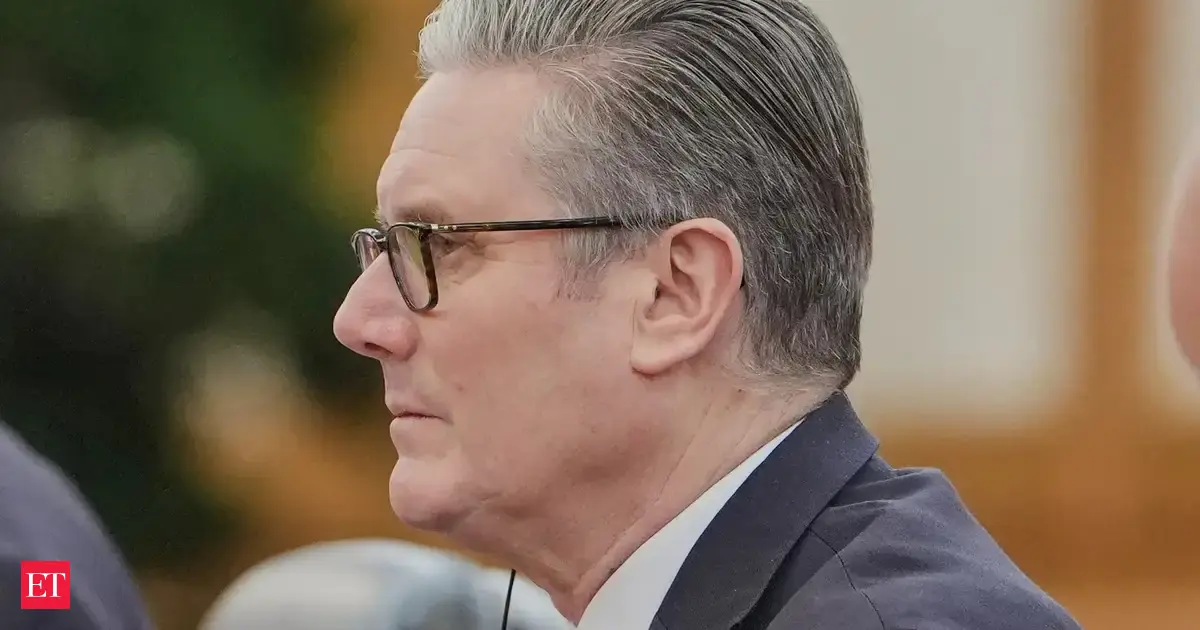 Keir Starmer calls for UK to have a deeper relationship with China during 'challenging times'