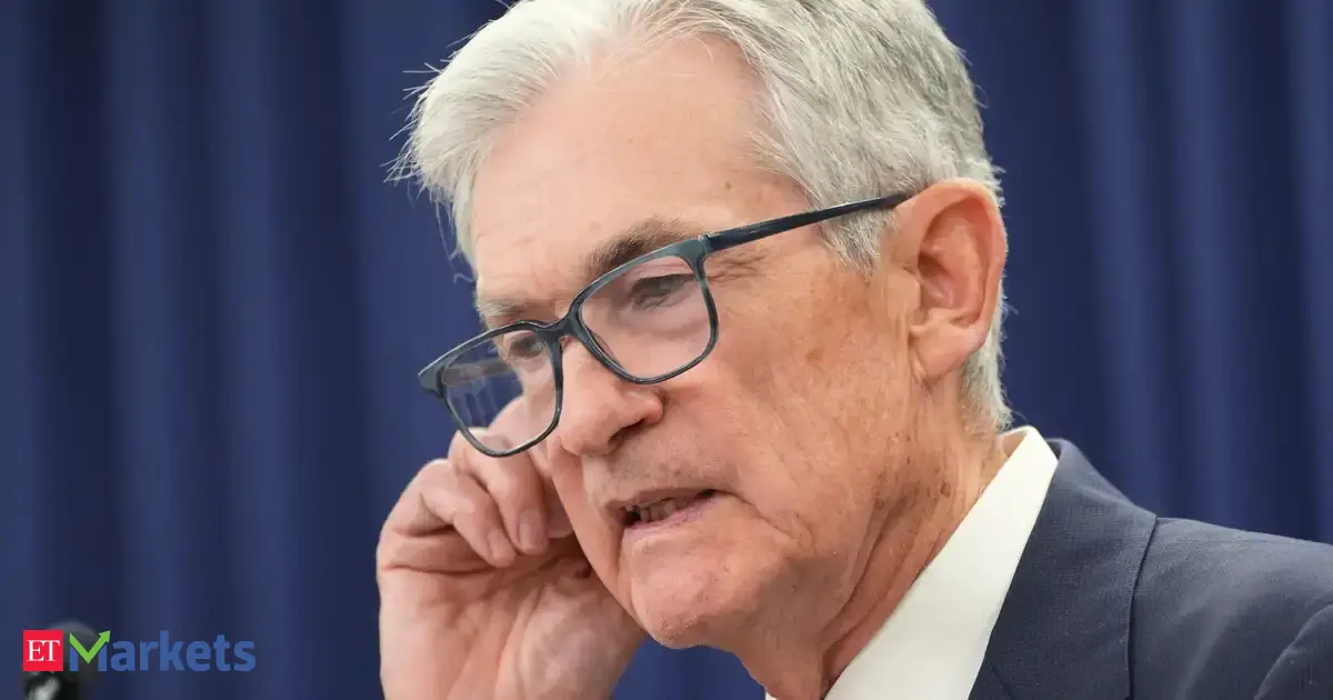 Powell deflects questions on DOJ probe, offers advice to successor