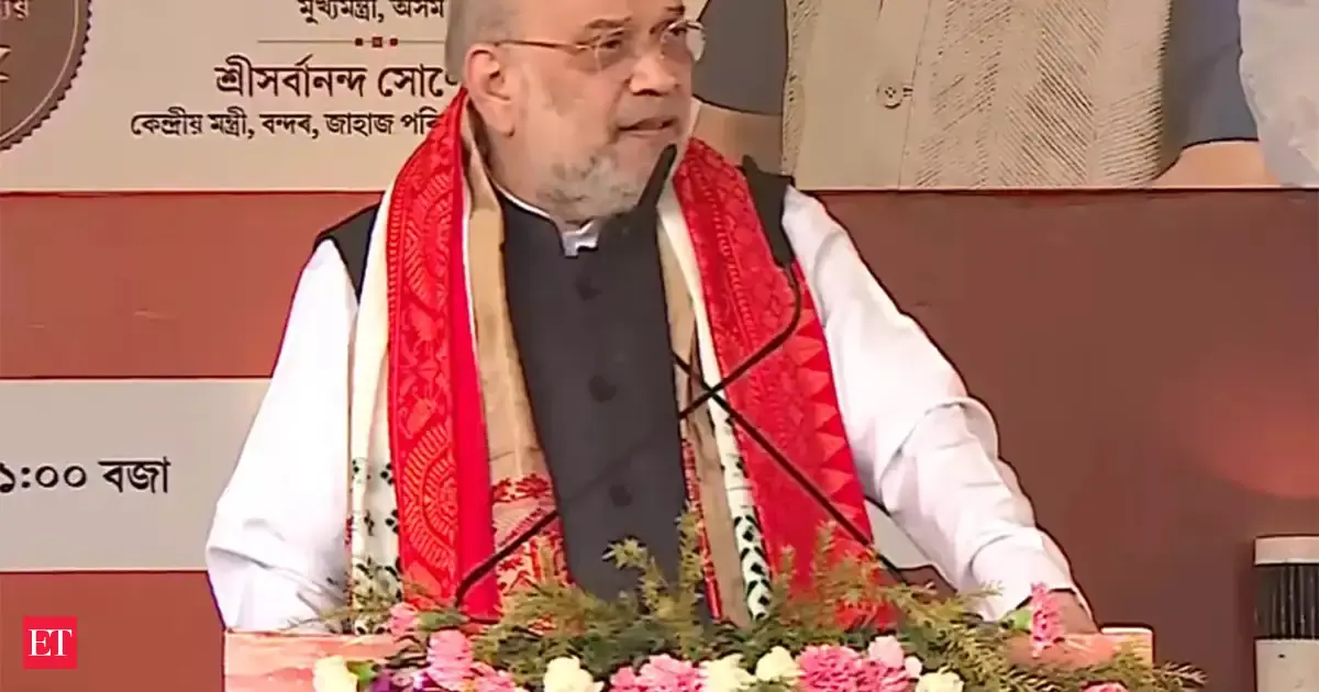 Corrupt TMC regime sheltering infiltrators; BJP govt in Bengal vital for national security: Amit Shah