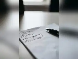 The Psychology of Everyday Experience: Why People Who Write Lists by Hand Remember Tasks Better Than App Users