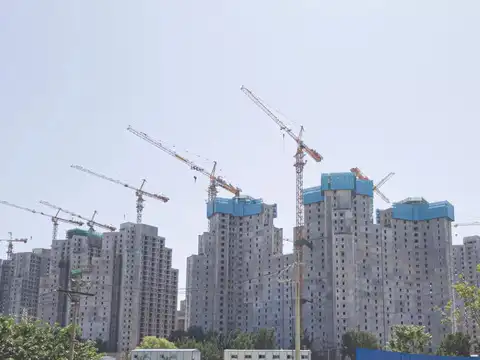 Construction & capital goods get tailwinds