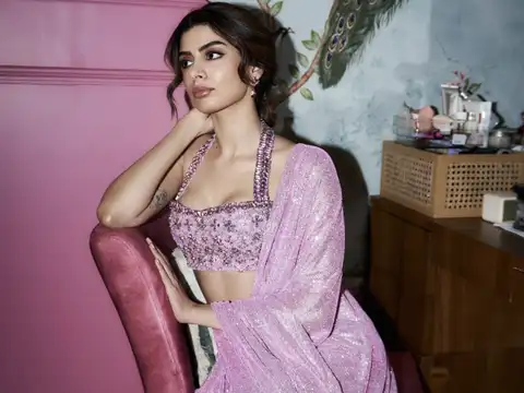 Khushi Kapoor - Sparkle & Statement