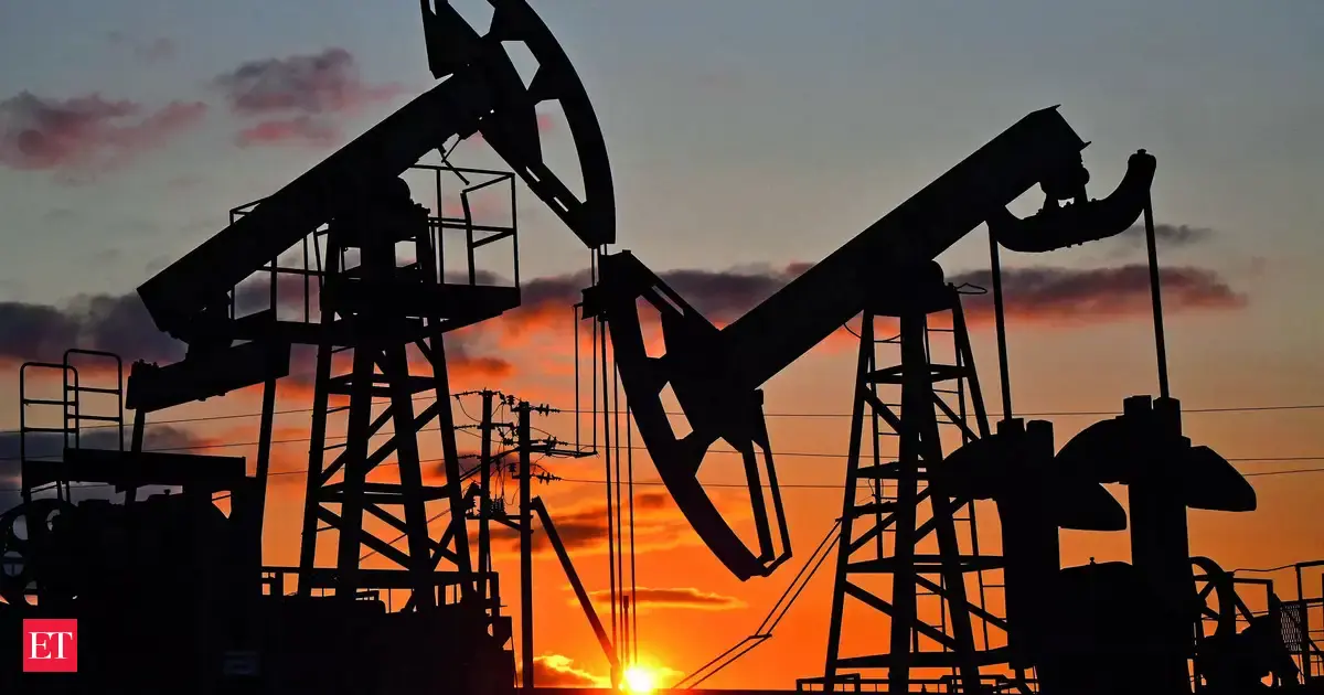 Carrot &amp; Slick: India readies to hike US oil buys