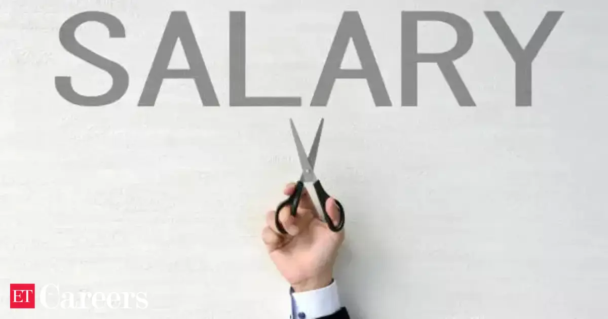 T​op salary increases to be seen in engineering, manufacturing: Report