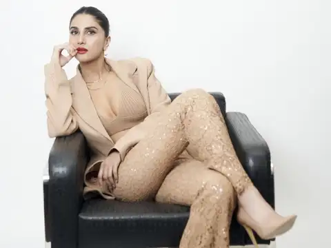 Nude Tones, Elevated Shine