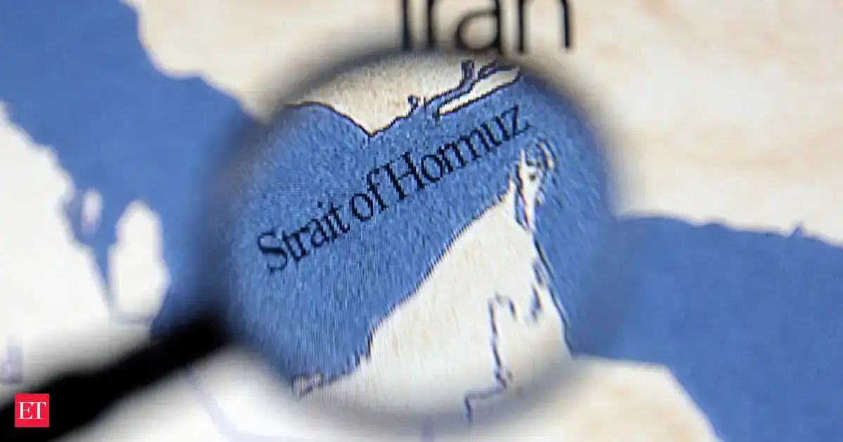 Tankers rush through Hormuz amid Iran tensions