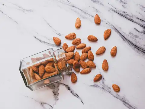 Almond milk, simplified