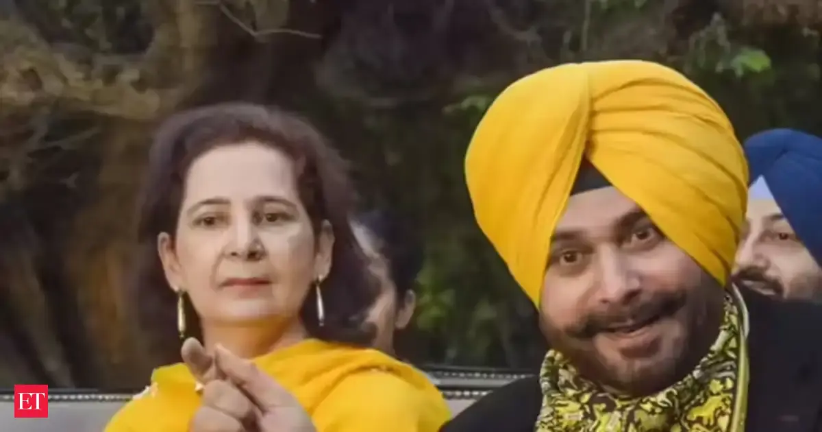 Navjot Kaur Sidhu expelled from Congress, days after she 'quit' party