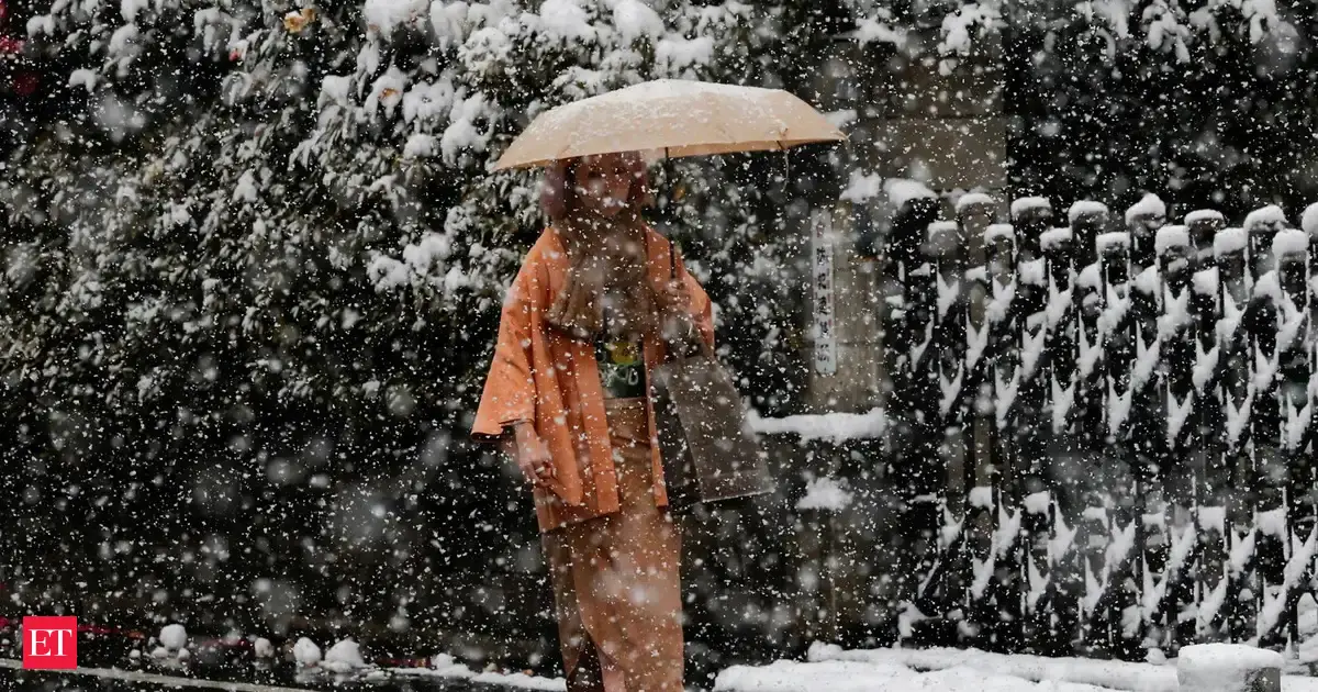 Japan votes as PM Sanae Takaichi seeks big win while snowfall delays polling in some areas