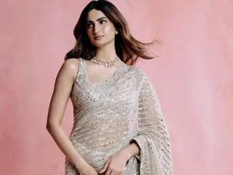 When Elegance Meets Glow