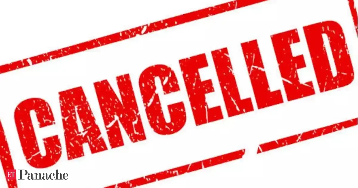 Boss cancels ride at midnight, then blames employee for being late