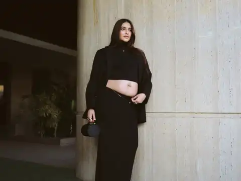 Relaxed Day-Out Minimalism