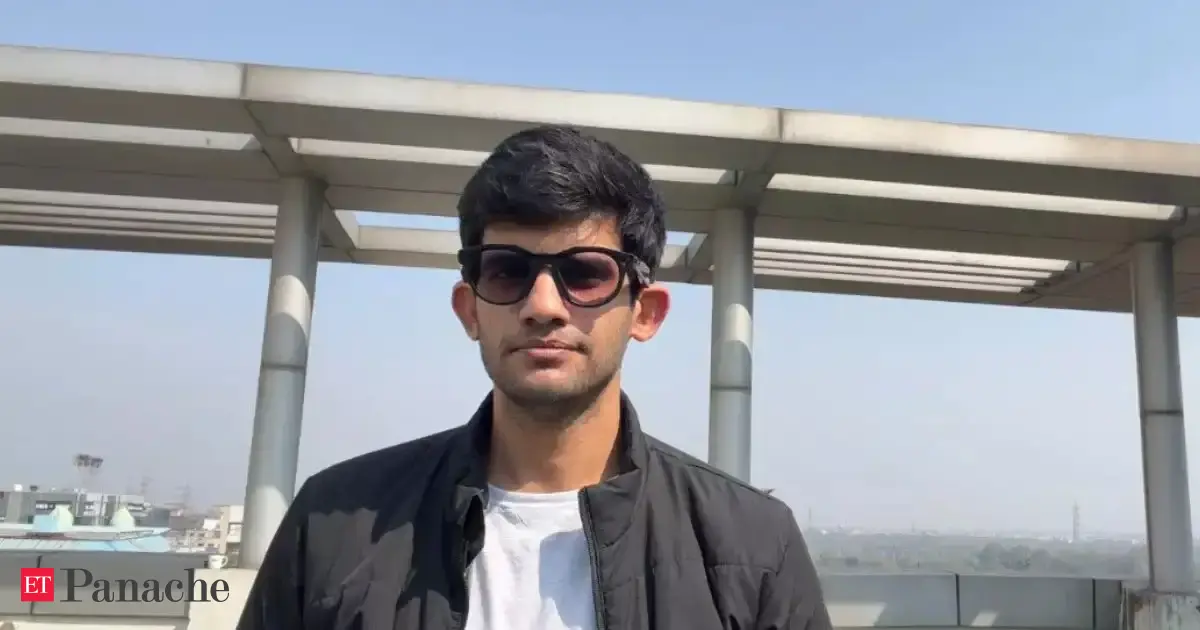 Oakley Meta HSTN review: Smart glasses built for performance, not the masses