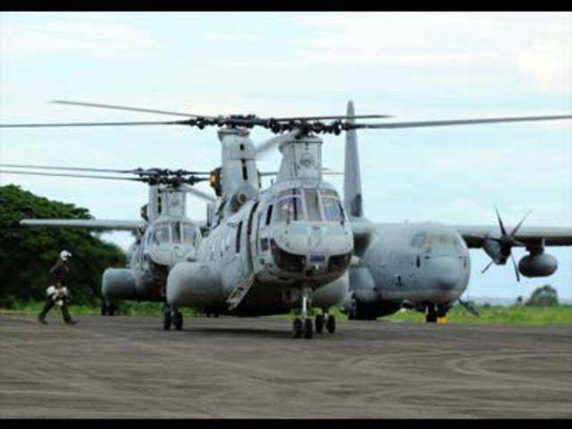 US CH-47 helicopters used as air support for PH-US military exercise