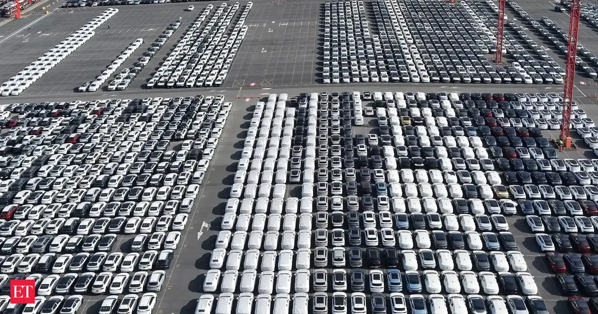 Foreign cars exported from China to Russia, bypassing sanctions