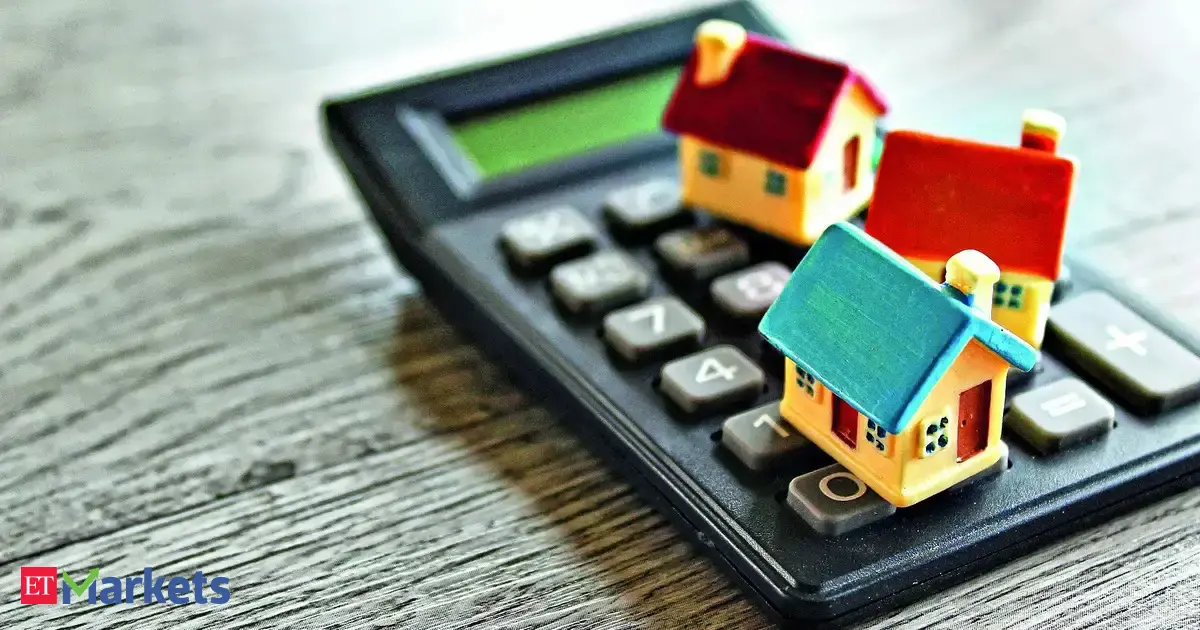 Housing sales flat at Rs 1.48 lakh cr last yr in 15 tier-II cities, 10pc dip in volumes: PropEquity