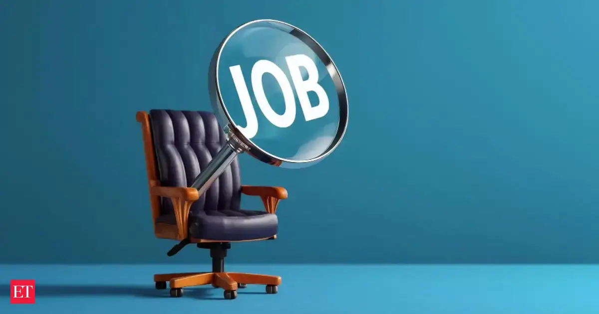 US weekly jobless claims fall less than expected - The Economic Times