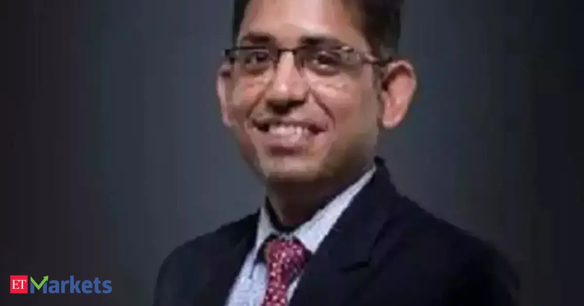 AI-led selloff weighs on markets, but earnings revival could shift mood: Vinit Sambre