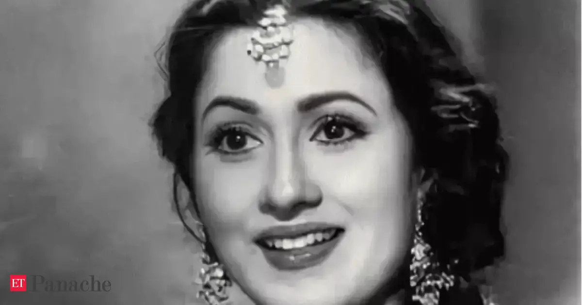 Mughal- E-Azam star Madhubala once had to carry a revolver, in order to feel safe