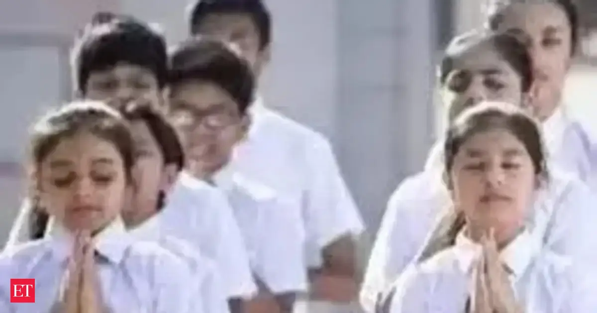 School assembly news headlines for February 16: Top national, international, business, sports update and thought of the day