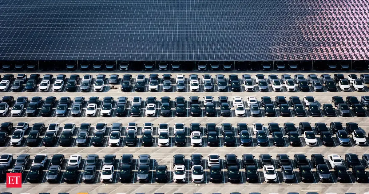 China becomes backdoor hub for Western cars entering Russia amid sanctions over Ukraine war