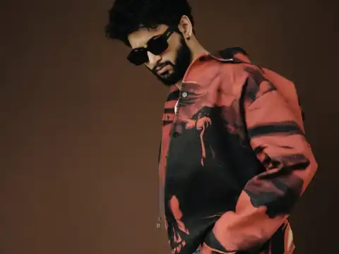 Statement Printed Jackets