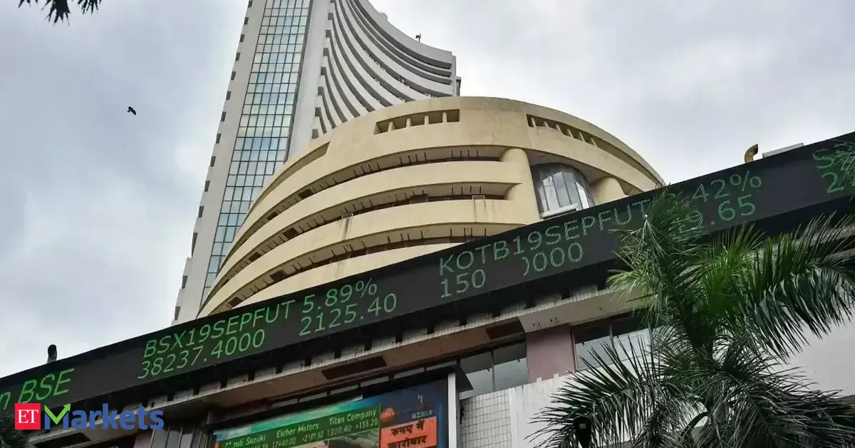 Market Wrap: Sensex ends 174 pts higher, Nifty extends gain for second session; IT, PSU bank stocks shine