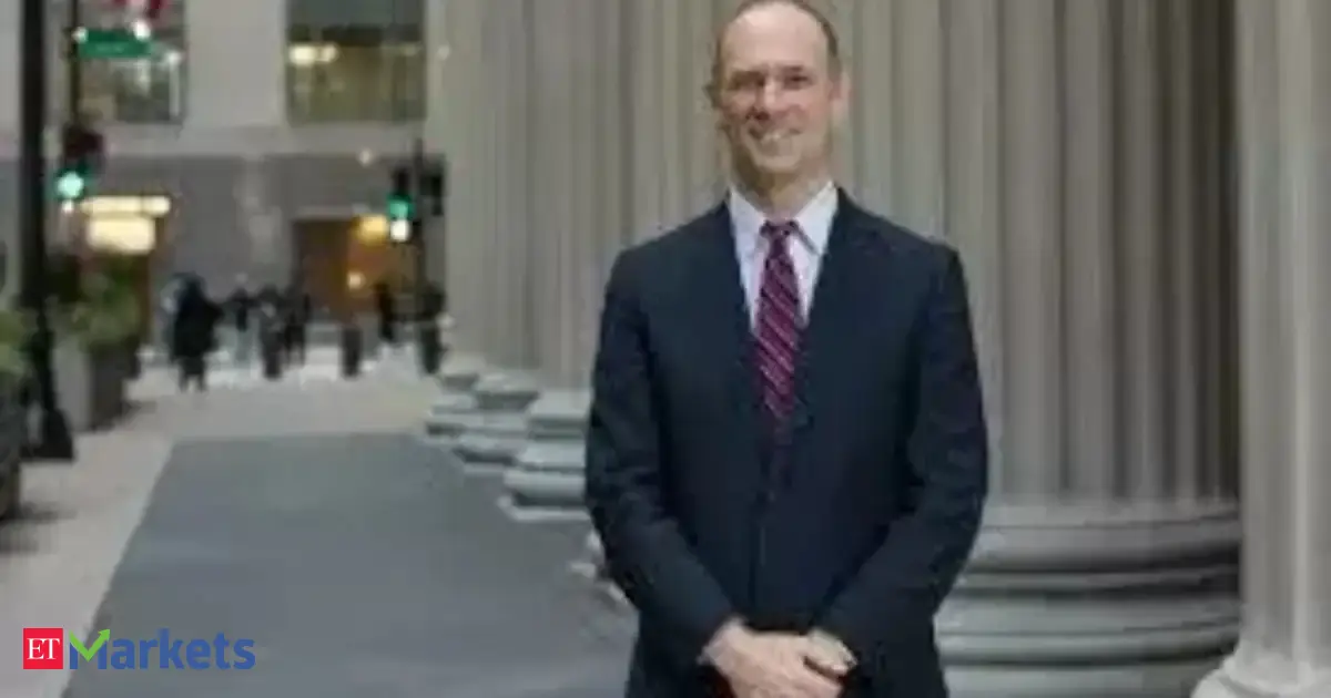 US Stocks | US Fed's Goolsbee: 'Several' rate cuts possible this year if inflation gets on track to 2%