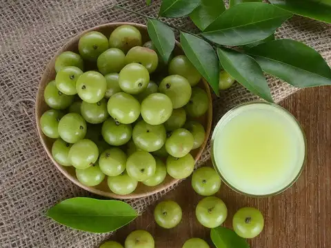​Amla for vitamin C and collagen