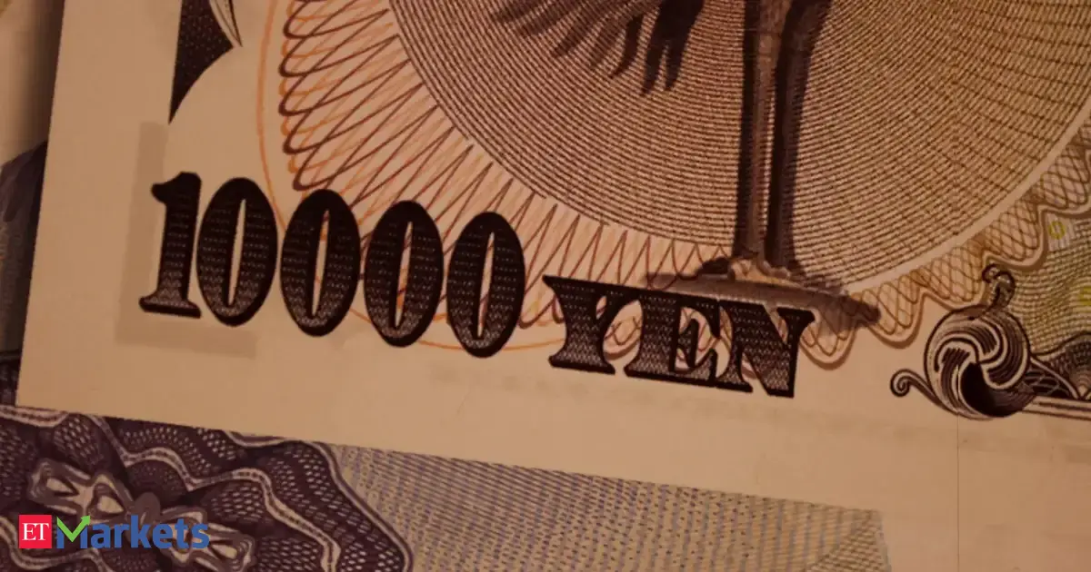 JGB yields edge up amid divided view on fiscal expansion, BOJ rate hike