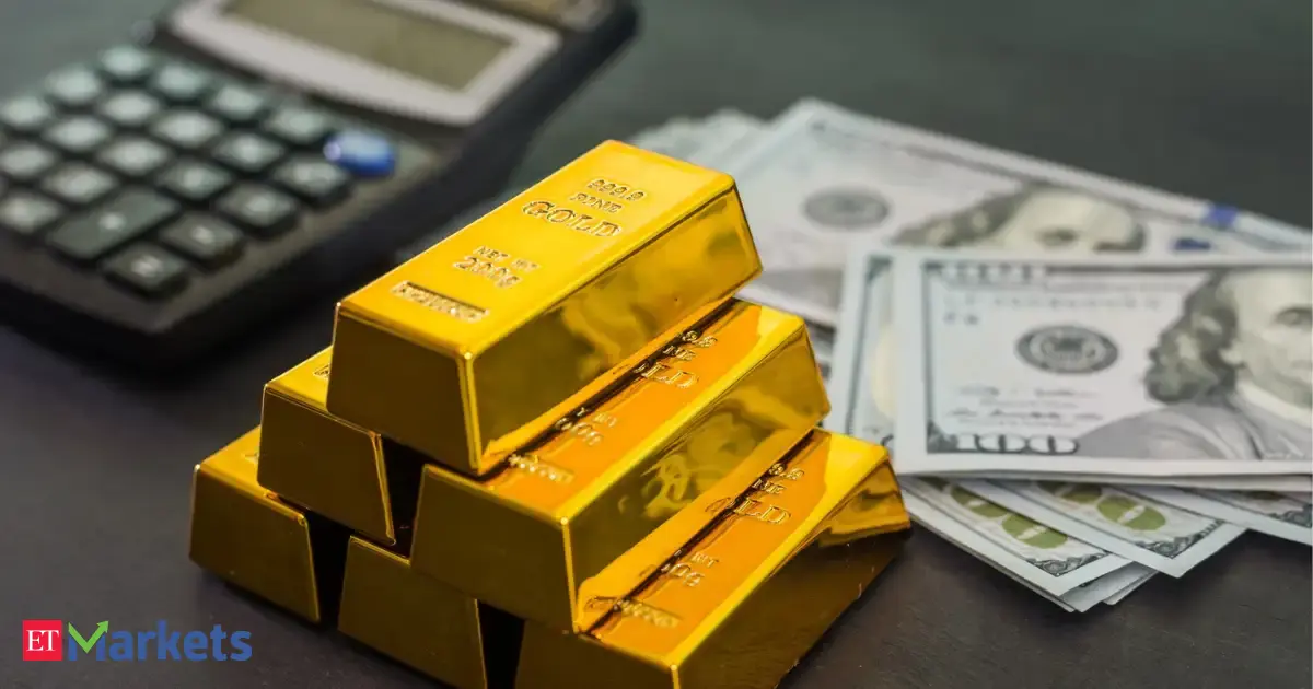 Is Gold a Good Hedge, or Is a 20–30% U.S. Portfolio Allocation Better?