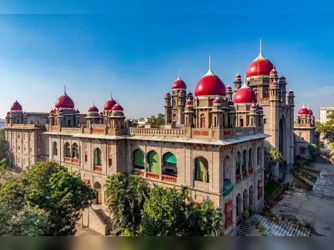 Bomb threats trigger panic at Telangana courts; declared hoaxes - The ...