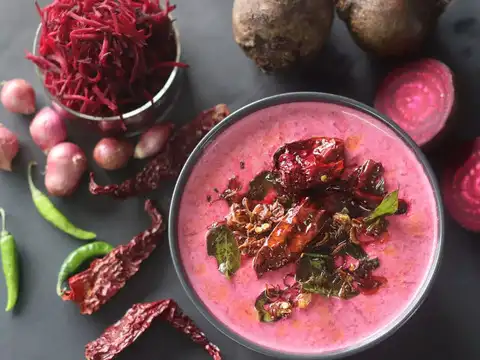 Beetroot and Pomegranate Raita