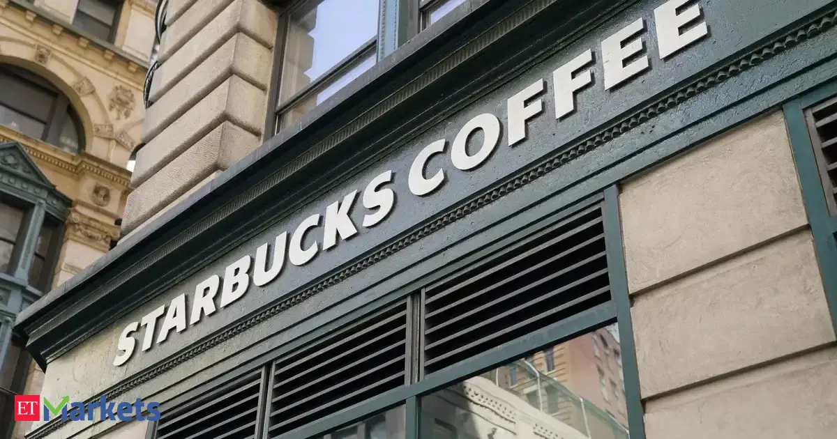 US stocks: Starbucks' investor group urges shareholders to replace directors over labor row