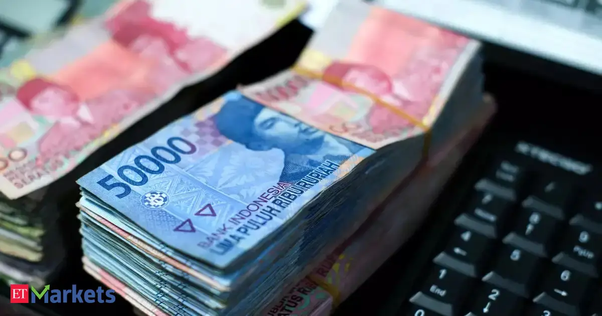 Indonesia bond auction weak but not distressing, central bank policy decision awaited