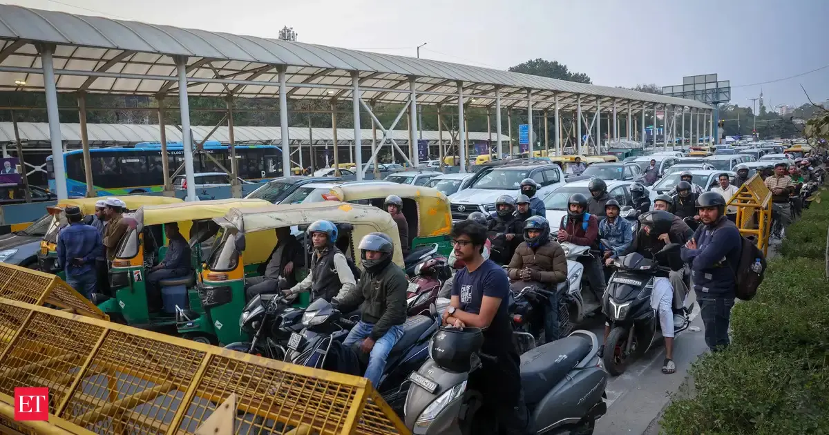 Traffic chaos grips Delhi as route diversions for AI Impact Summit disrupt daily commute