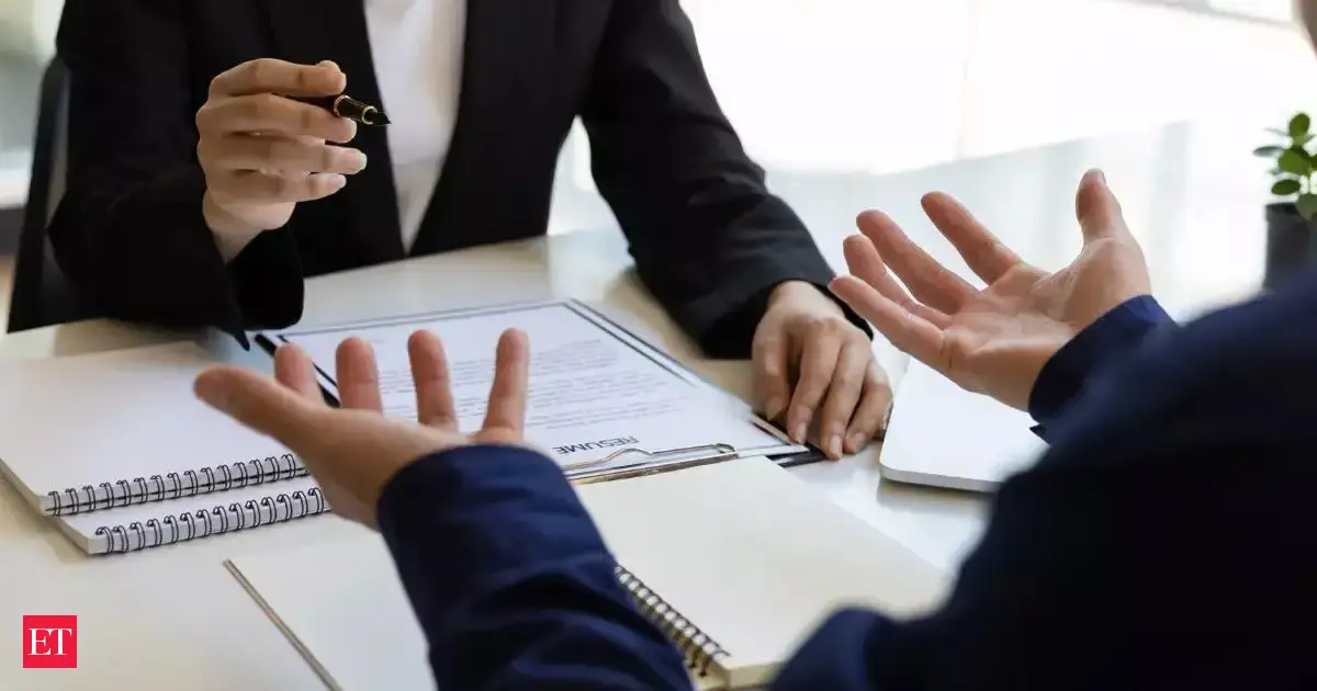 Employee job hunting struggles with the “Why do you want to leave?” question — gets tips that offer lessons for others