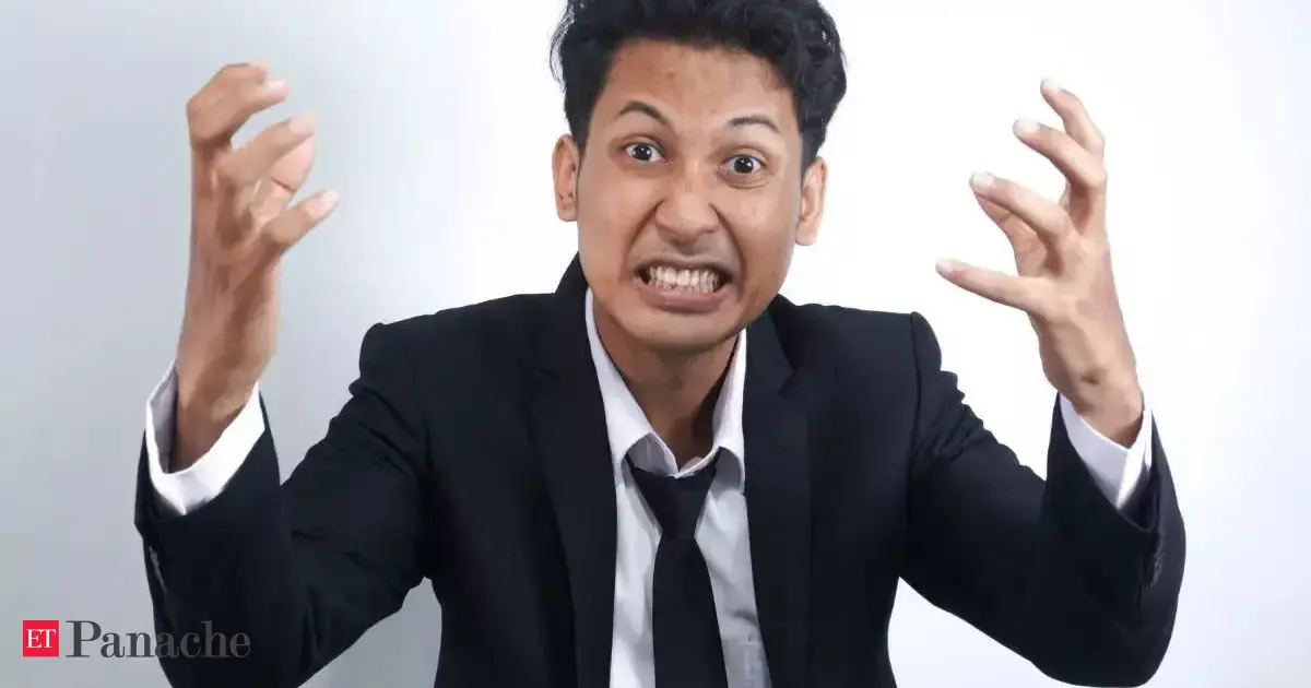 He requested a day off for sister’s wedding after months of unpaid overwork. Boss instead tells him to feel lucky about his job