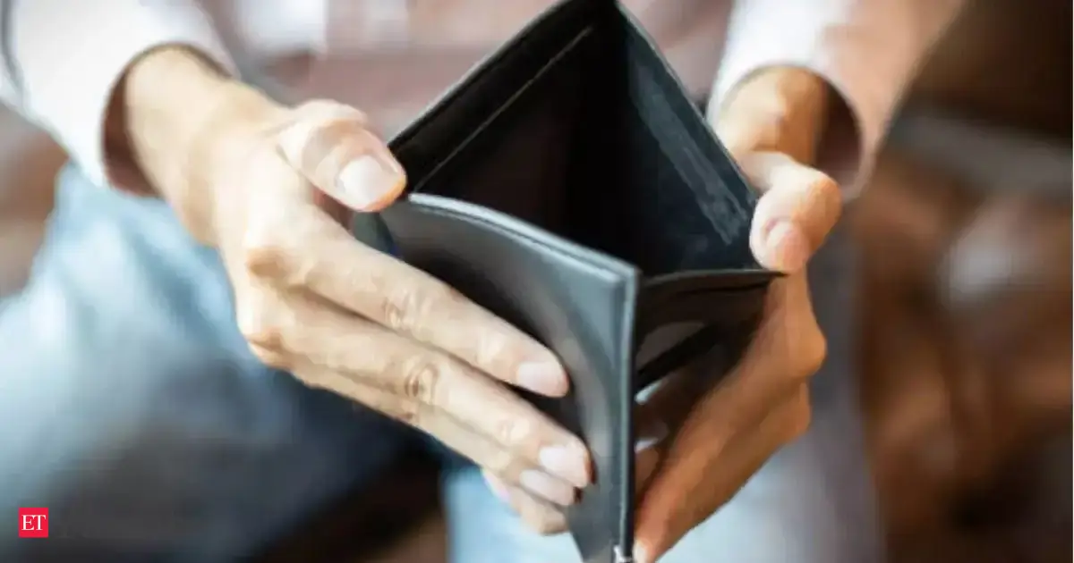 Surviving on Rs 12K? Job applicant calls out HR’s shocking salary claim