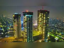 Gurugram surpasses Mumbai in ultra-luxury sales in 2025 - The Economic ...