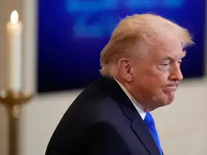 EU hits pause on US trade deal as it seeks clarity over latest Trump ...