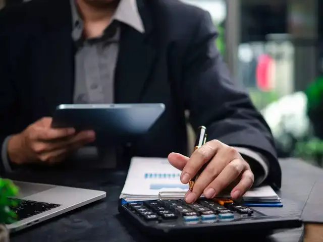 Are you a HENRY? How lifestyle creep and high EMIs stop high earners ...