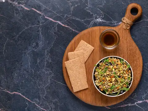 Sprouts Salad with Multigrain Roti