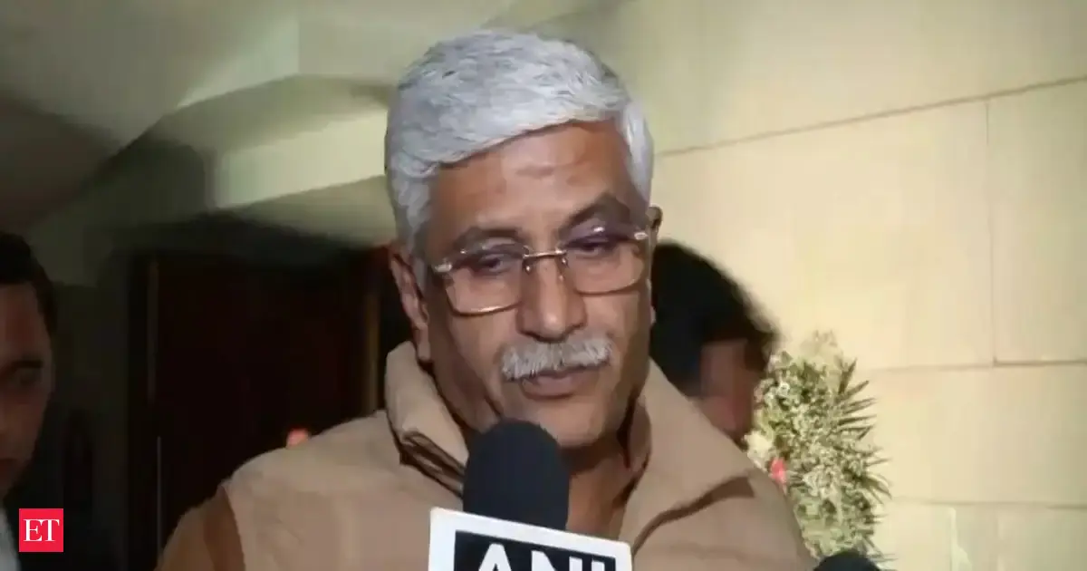 'Definite need to consider his mental health': Gajendra Shekhawat hits out at Rahul Gandhi over 'sold out